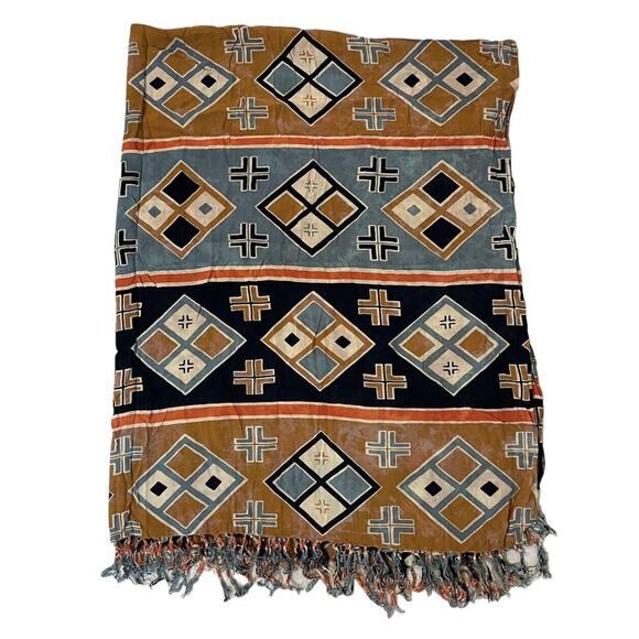 Southwestern Aztec Scarf Wrap Native American Print Fringe Shawl Primative - Picture 1 of 2